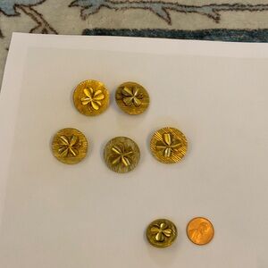 Set of 6 faux Gold shamrock Buttons